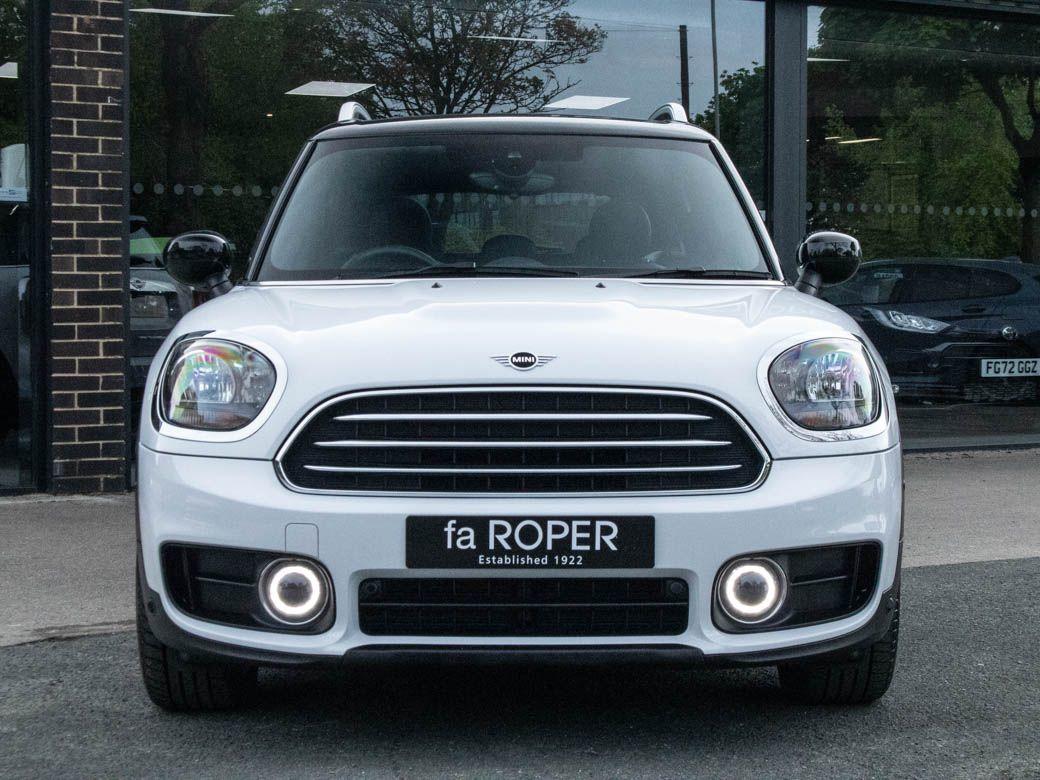 Mini Countryman 2.0 Cooper D ALL4 Exclusive Auto 150ps Hatchback Diesel Light White