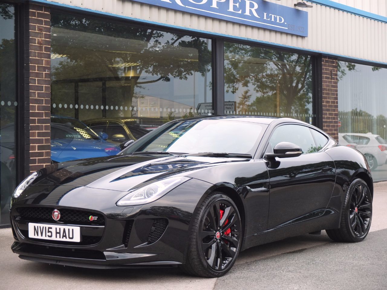 Used Jaguar Ftype Coupe 3.0 Supercharged V6 S Auto 380ps +++Spec for