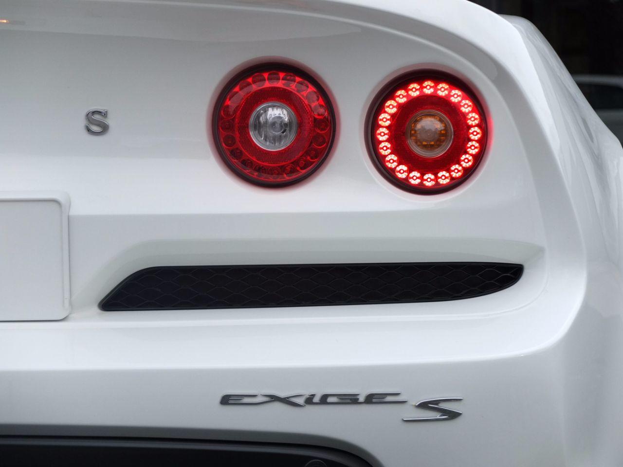 Lotus Exige 3.5 EXIGE S Premium Sport and Race Packs 350ps Coupe Petrol Aspen White