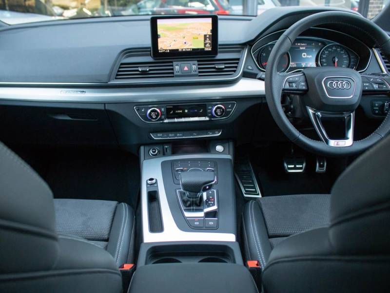 Audi Q5   Registered:2018(68)