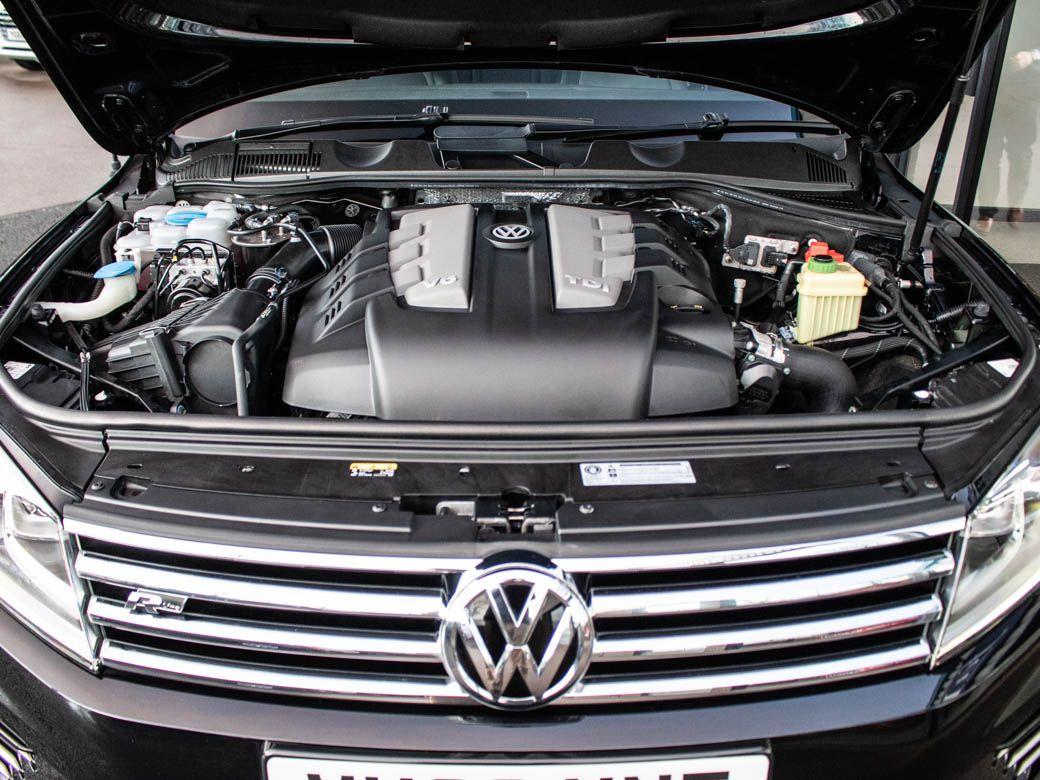 Volkswagen Touareg 3.0 V6 TDI BMT R Line Plus Auto 262ps Estate Diesel Deep Black Pearl