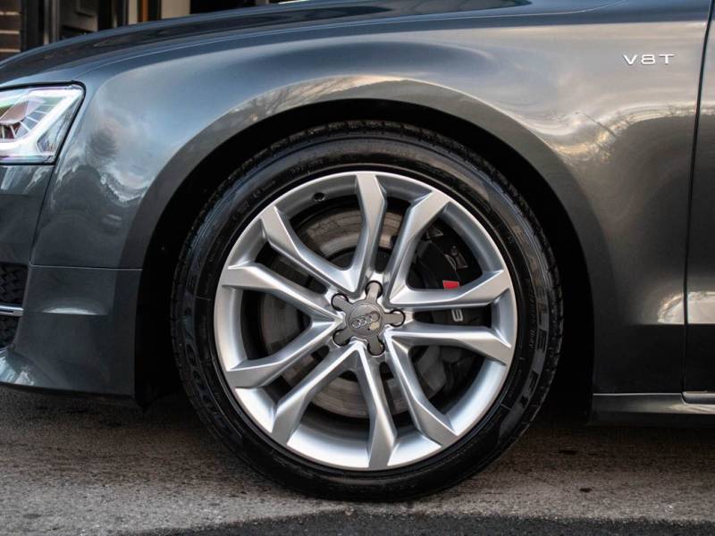 Audi A8   Registered:2015(65)