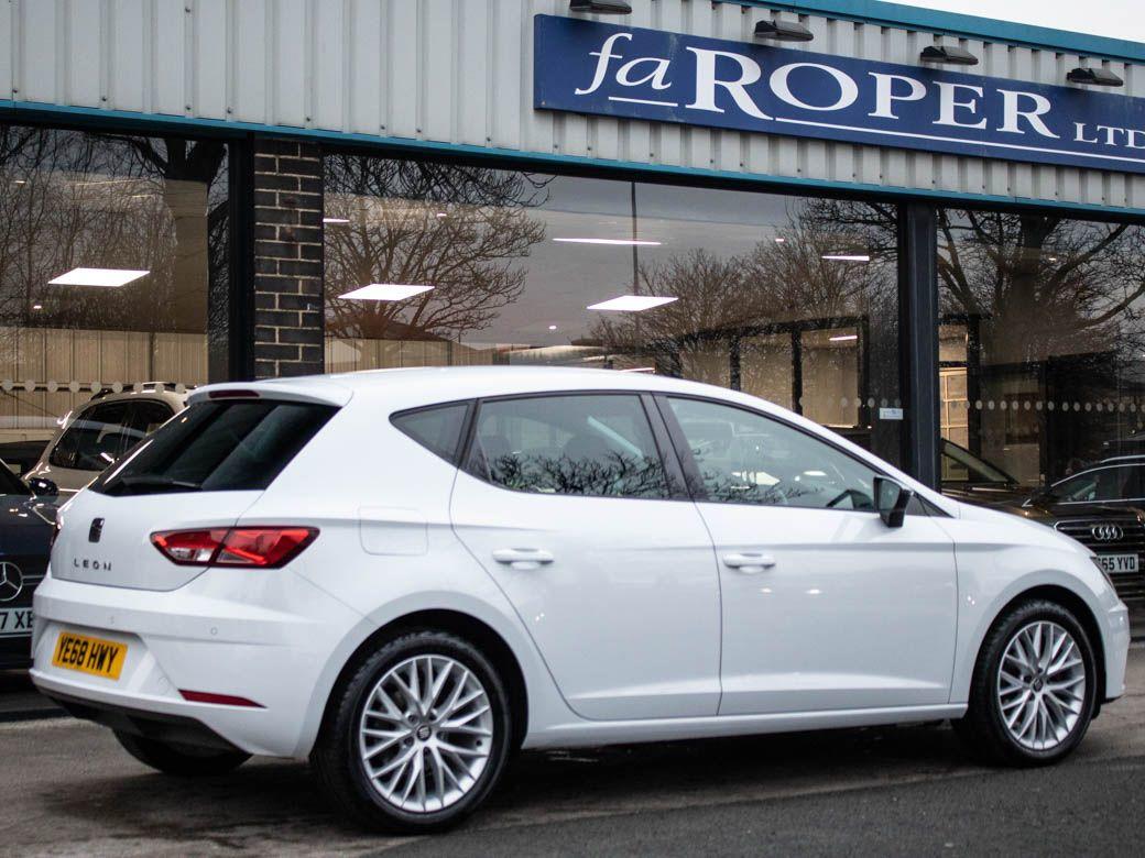 SEAT Leon 1.0 TSI SE Dynamic 115ps Hatchback Petrol White