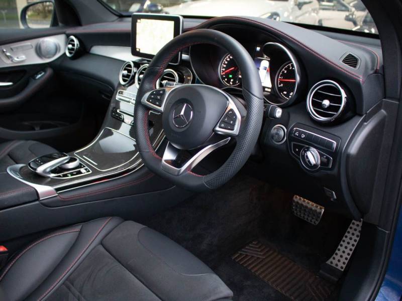 Mercedes Benz GLC   Registered:2018(18)