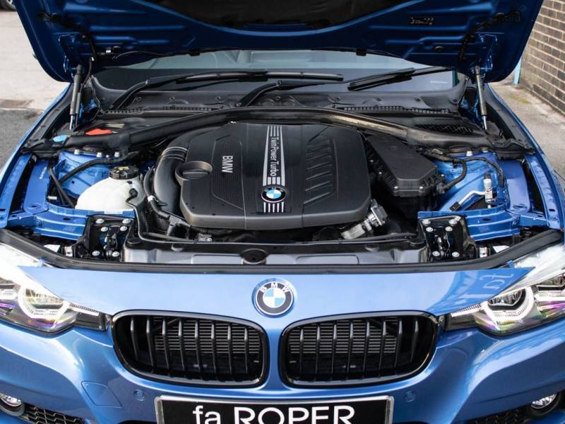 BMW 3 Series   Registered:2018(18)