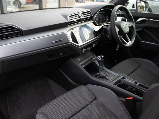 2019 Audi Q3 1.5 35 TFSI S Line S Tronic 150ps