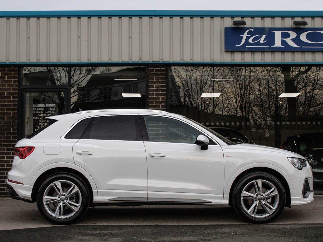 Audi Q3 1.5 35 TFSI S Line S Tronic 150ps Estate Petrol Ibis White
