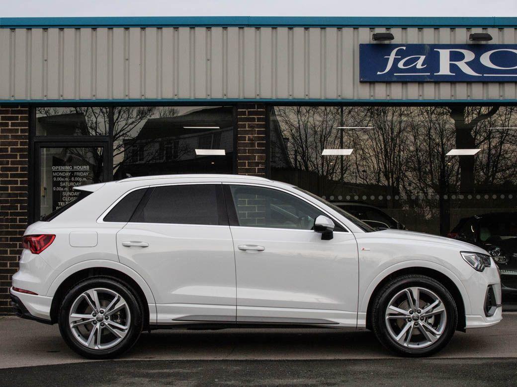 Audi Q3 1.5 35 TFSI S Line S Tronic 150ps Estate Petrol Ibis White