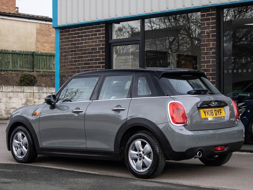 Mini Hatchback 1.5 Cooper 5 door Hatchback Petrol Moonwalk Grey Metallic