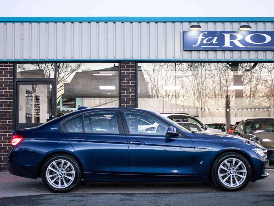 BMW 3 Series 2.0 330e SE Auto PHEV Saloon Petrol / Electric Hybrid Mediterranean Blue Metallic