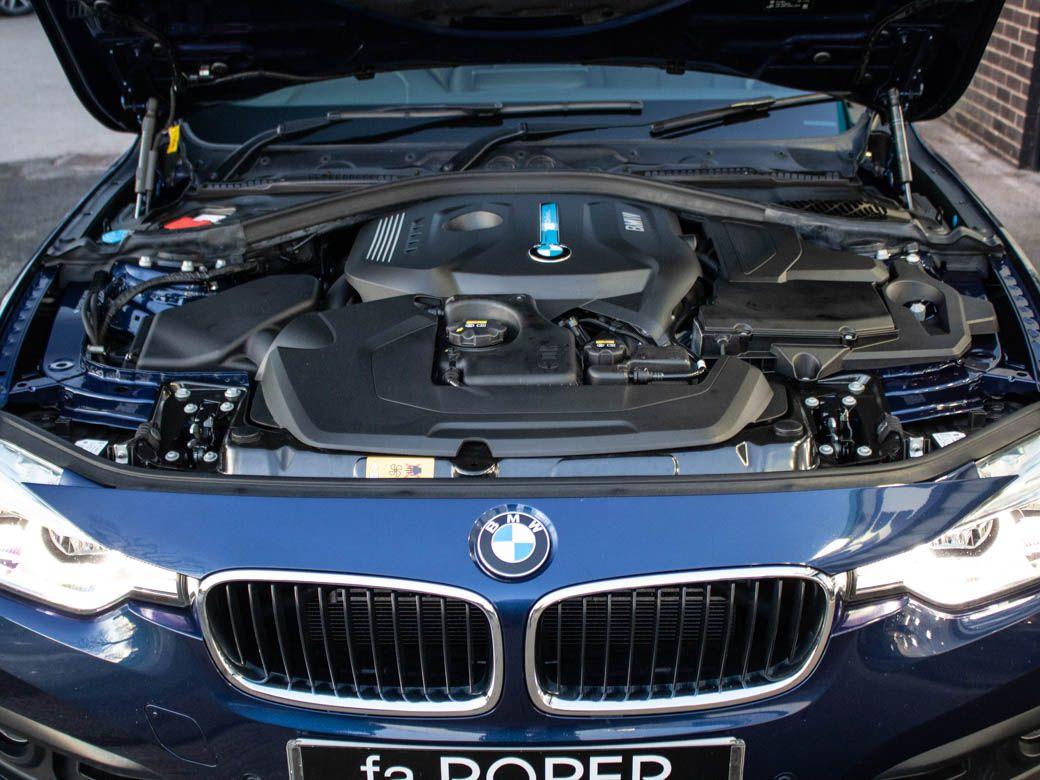 BMW 3 Series 2.0 330e SE Auto PHEV Saloon Petrol / Electric Hybrid Mediterranean Blue Metallic