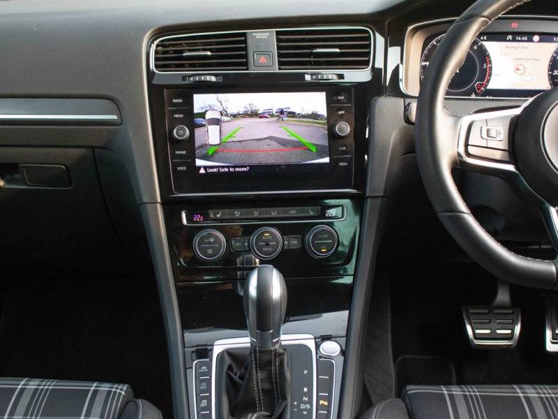 Volkswagen Golf   Registered:2019(19)