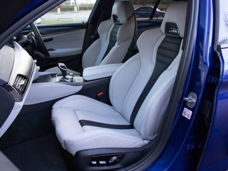 BMW M5   Registered:2018(18)