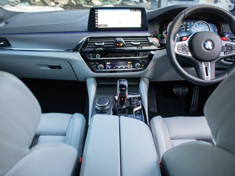 BMW M5   Registered:2018(18)