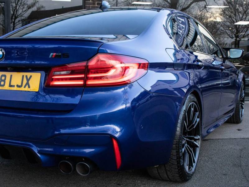 BMW M5   Registered:2018(18)