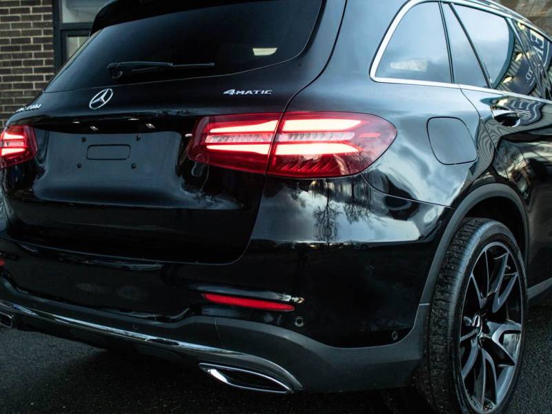 Mercedes Benz GLC   Registered:2017(17)
