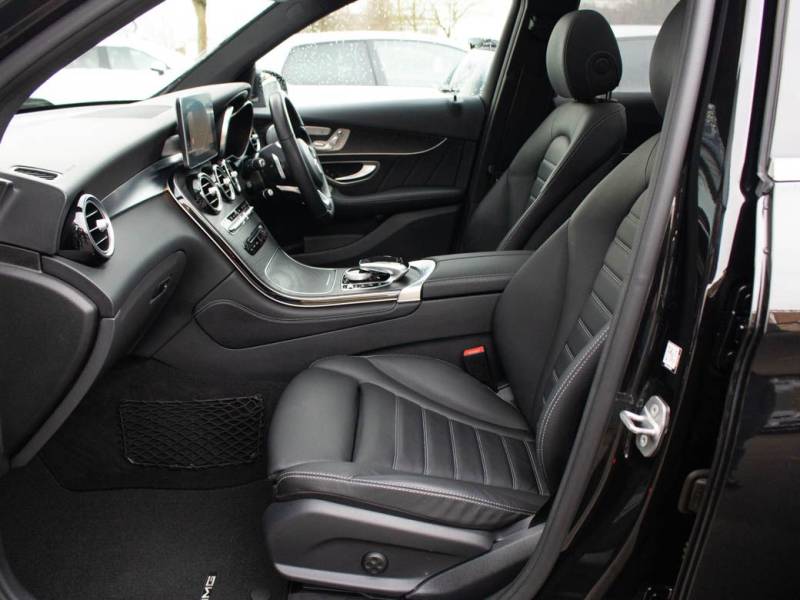 Mercedes Benz GLC   Registered:2017(17)