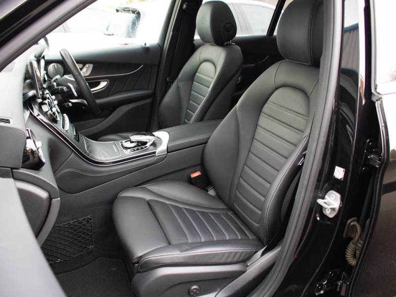 Mercedes Benz GLC   Registered:2017(17)