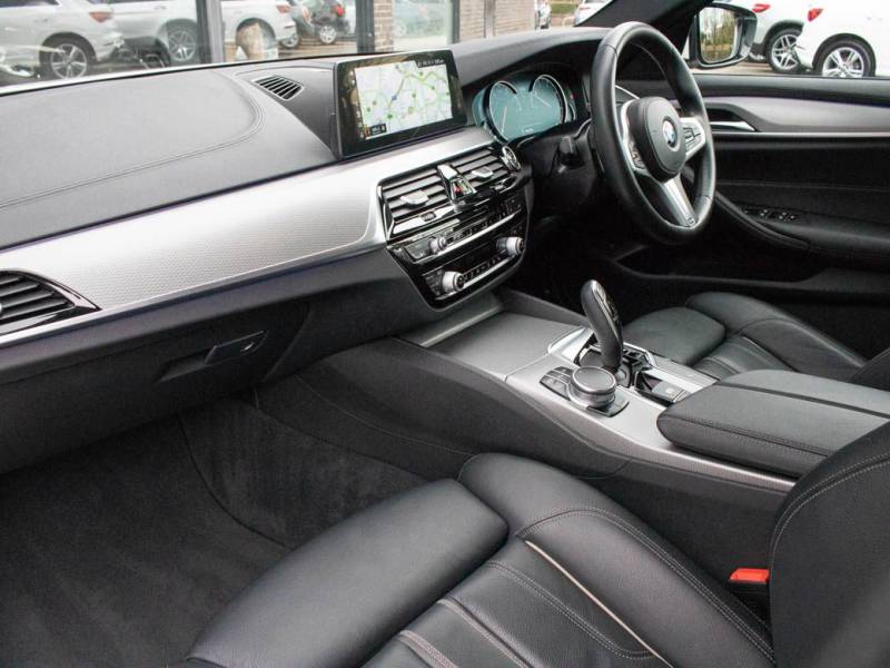 BMW 5 Series   Registered:2017(67)