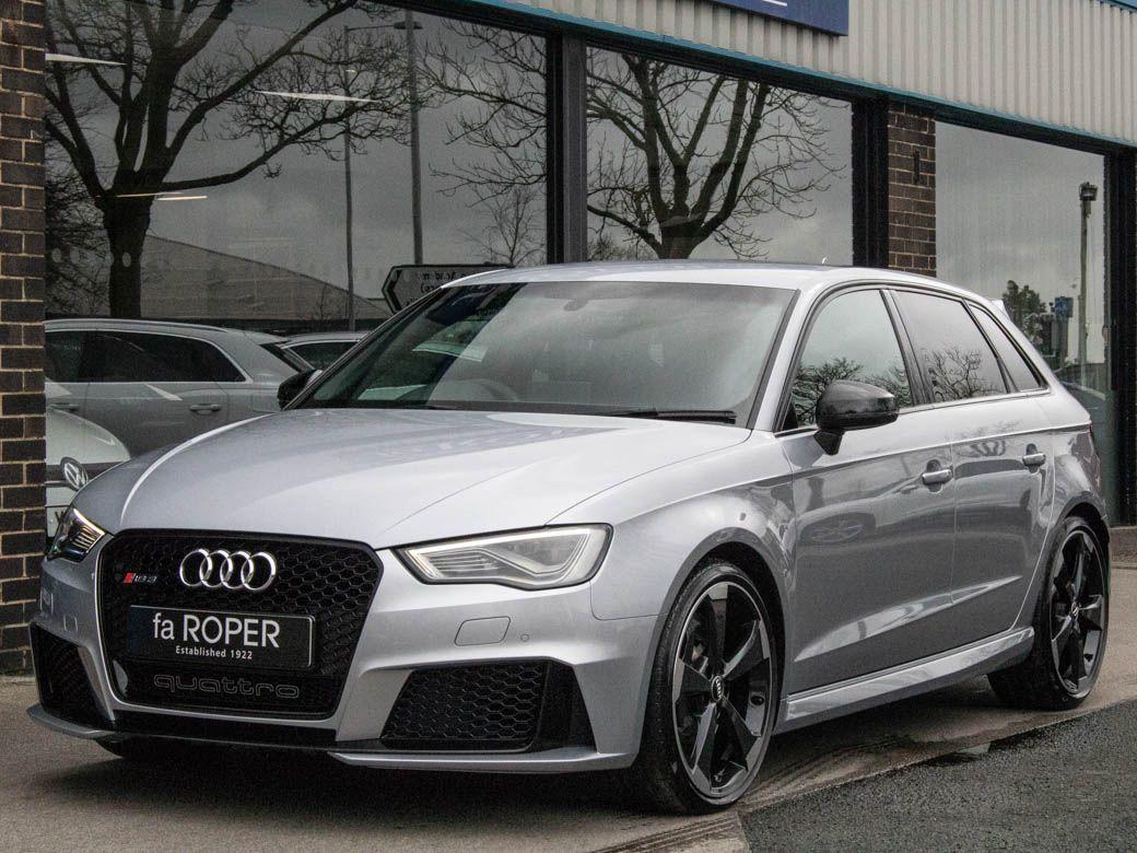 Audi RS3 2.5 TFSI RS3 quattro S tronic [Nav] Hatchback Petrol Floret Silver MetallicAudi RS3 2.5 TFSI RS3 quattro S tronic [Nav] Hatchback Petrol Floret Silver Metallic at fa Roper Ltd Bradford