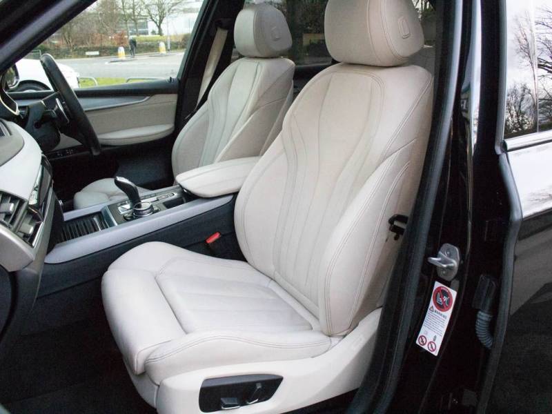 BMW X5   Registered:2014(64)