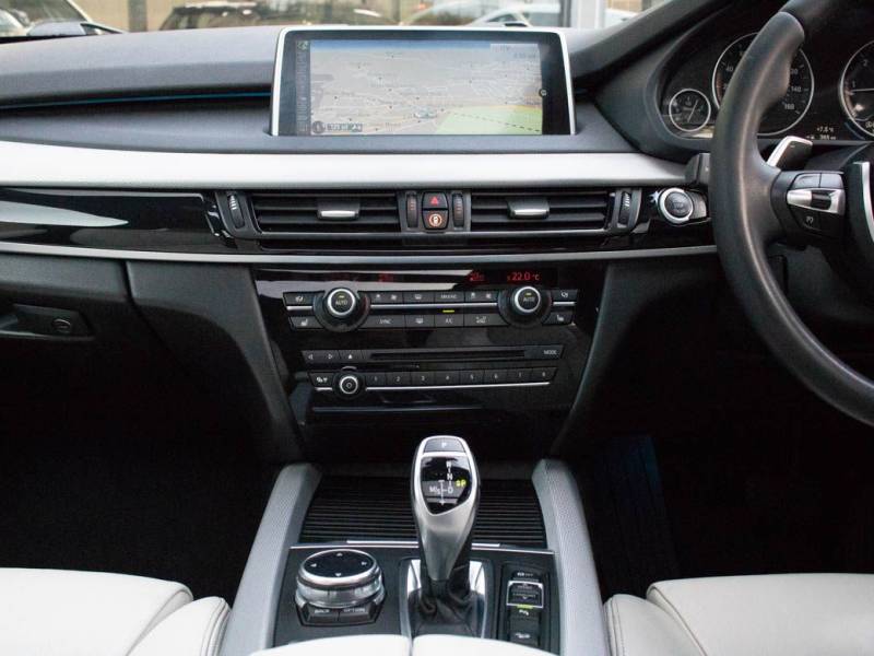 BMW X5   Registered:2014(64)