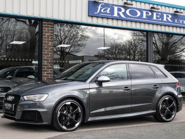 2016 Audi RS3 2.5 TFSI RS3 quattro S tronic [Nav]