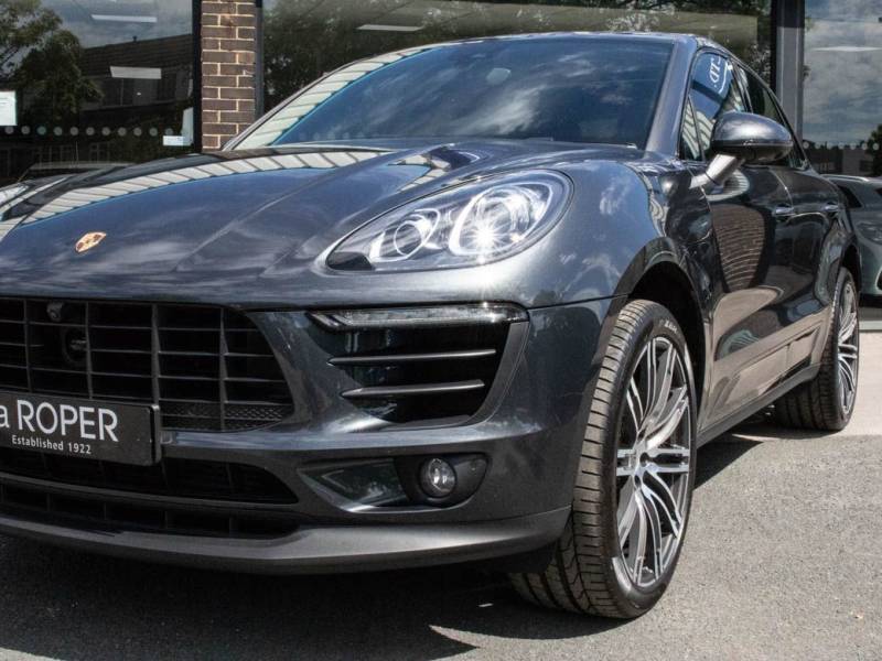Porsche Macan   Registered:2016(16)