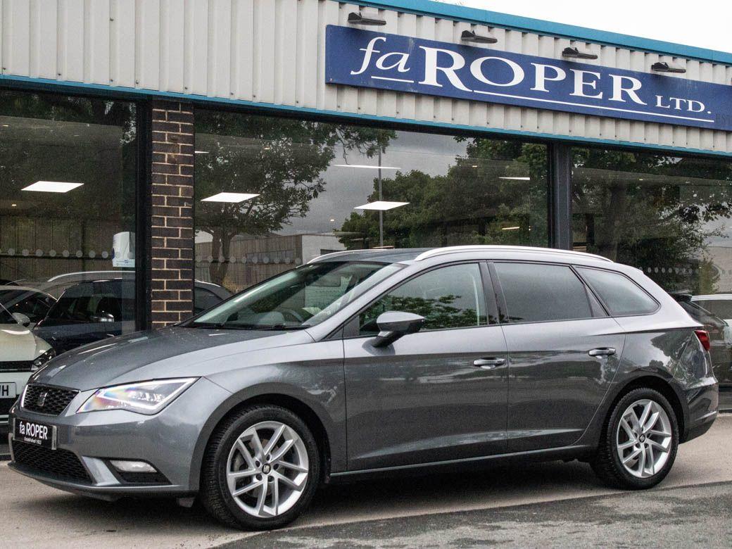 SEAT Leon 1.6 TDI Sport Tourer SE Dynamic Technology 110ps Estate Diesel Monsoon Grey Metallic