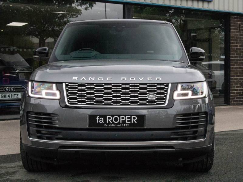 Land Rover Range Rover   Registered:2018(18)