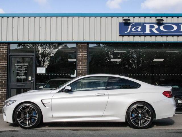 2015 BMW M4 3.0 M4 Coupe DCT
