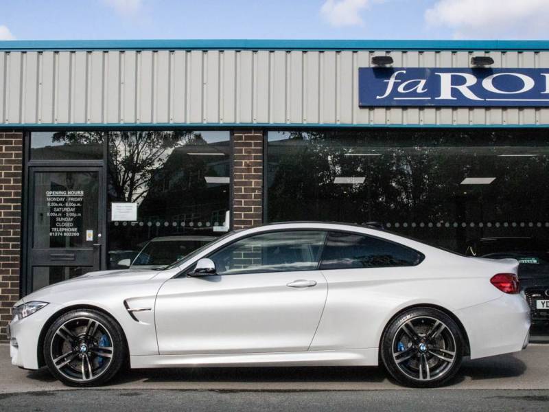 BMW M4   Registered:2015(15)