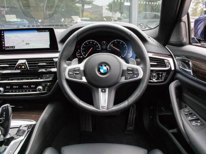 BMW 5 Series   Registered:2018(68)