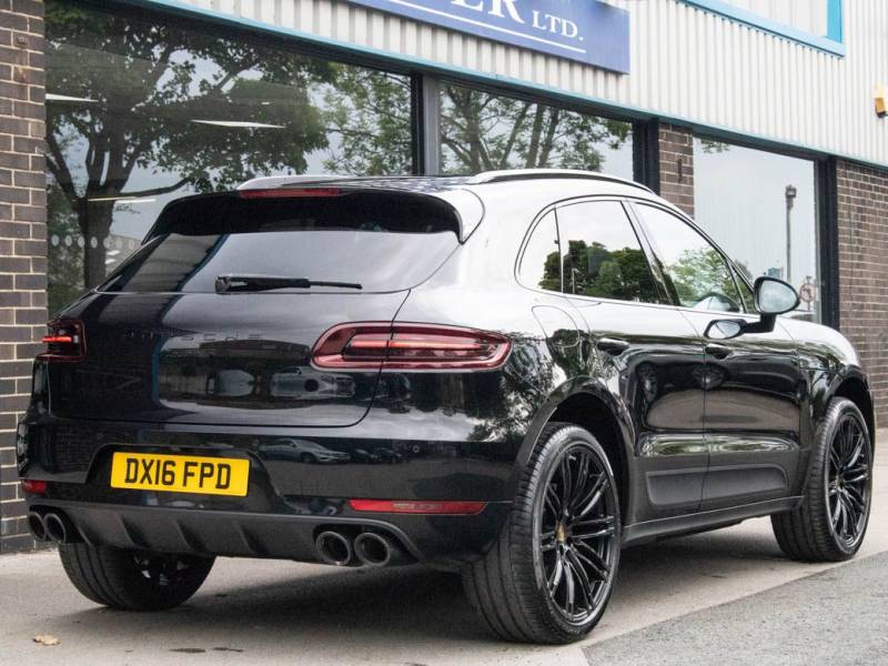 Porsche Macan   Registered:2016(16)