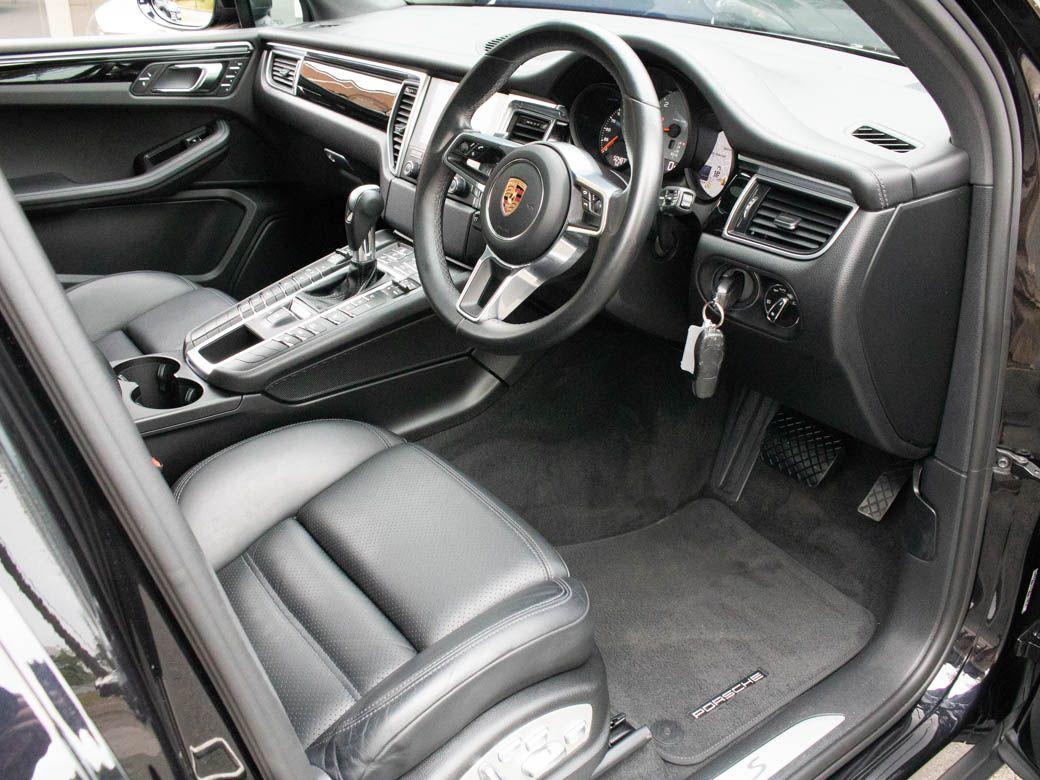 Porsche Macan 3.0 V6 S Diesel PDK Estate Diesel Jet Black Metallic