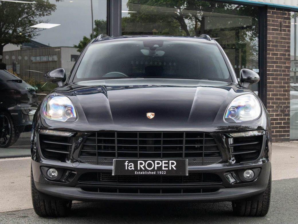 Porsche Macan 3.0 V6 S Diesel PDK Estate Diesel Jet Black Metallic