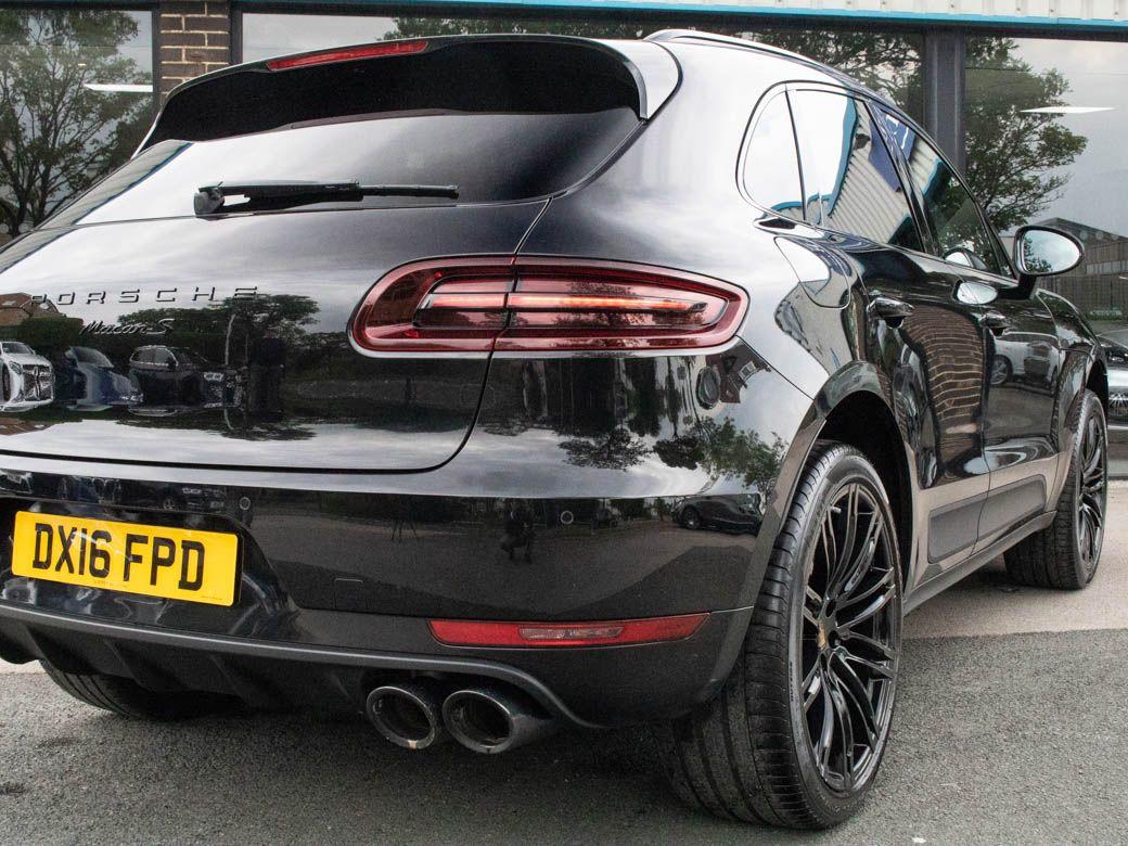 Porsche Macan 3.0 V6 S Diesel PDK Estate Diesel Jet Black Metallic