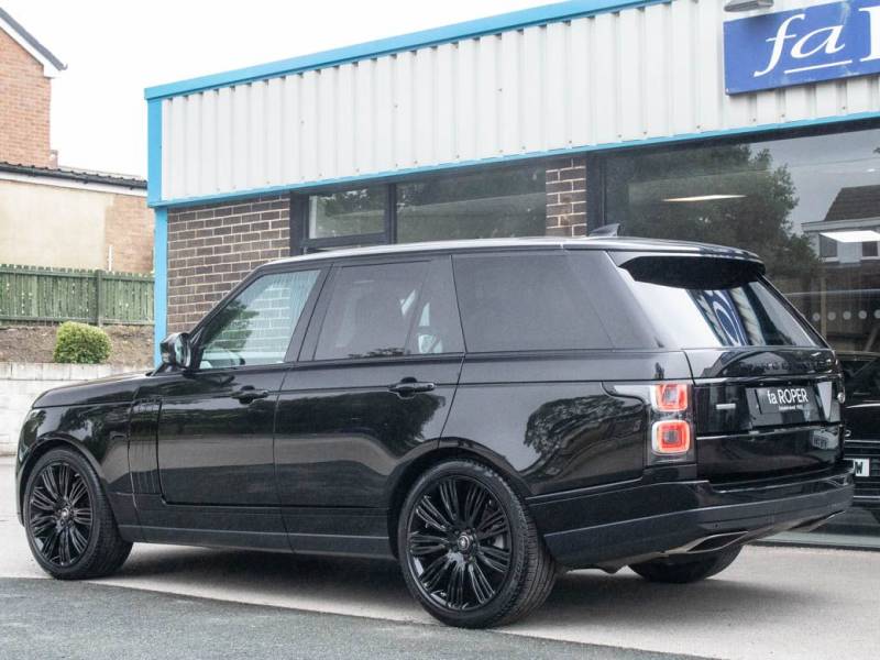 Land Rover Range Rover   Registered:2018(18)