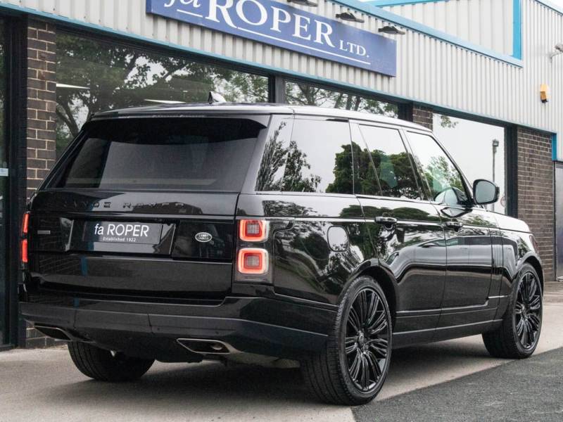 Land Rover Range Rover   Registered:2018(18)