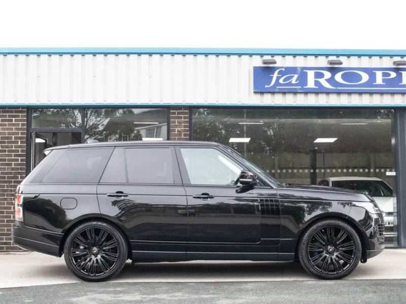 Land Rover Range Rover   Registered:2018(18)
