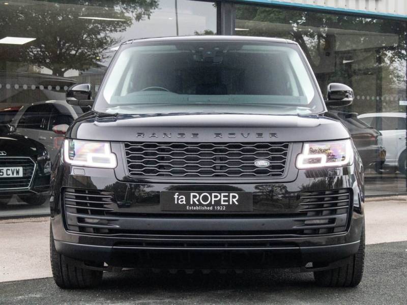 Land Rover Range Rover   Registered:2018(18)