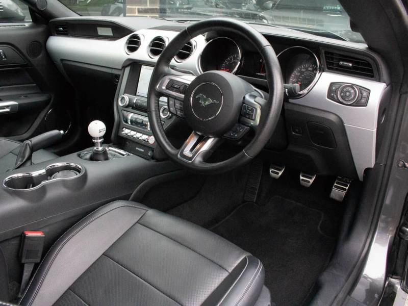 Ford Mustang   Registered:2018(18)