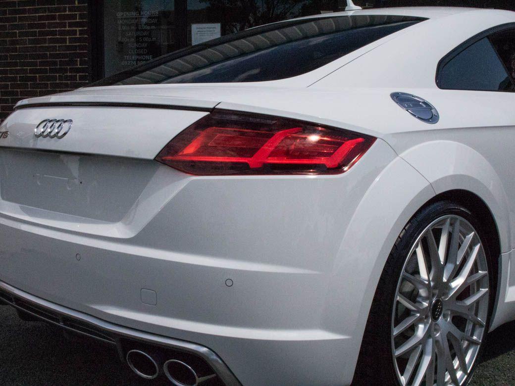 Audi TT Coupe TTS 2.0T FSI quattro S tronic 310ps Coupe Petrol Ibis White