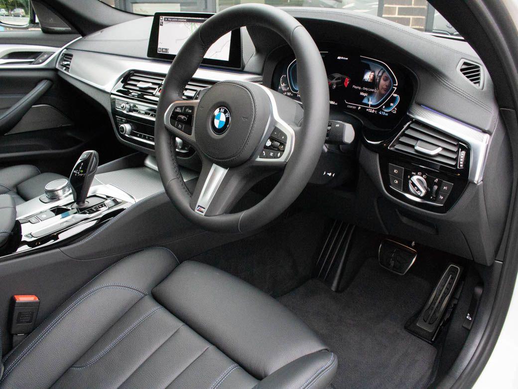 BMW 5 Series 2.0 530e xDrive M Sport Plus Pack Auto Saloon Petrol / Electric Hybrid Alpine White