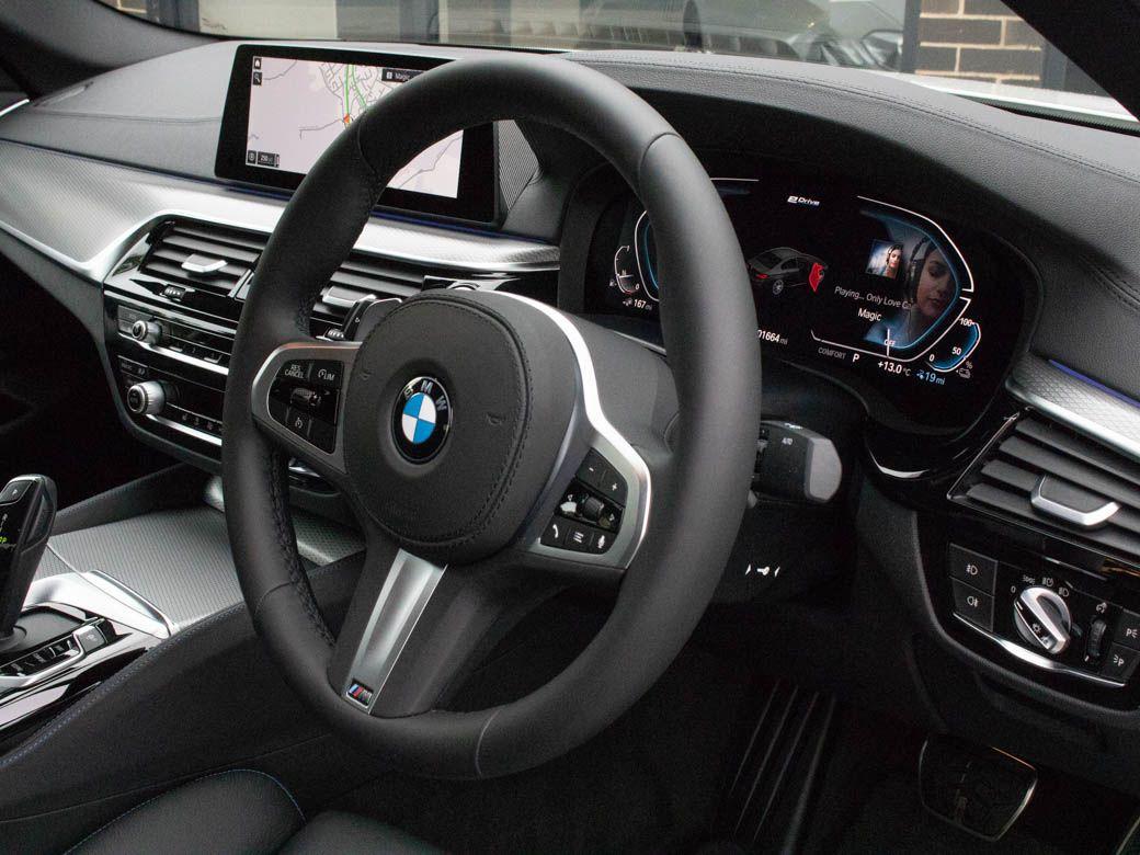 BMW 5 Series 2.0 530e xDrive M Sport Plus Pack Auto Saloon Petrol / Electric Hybrid Alpine White