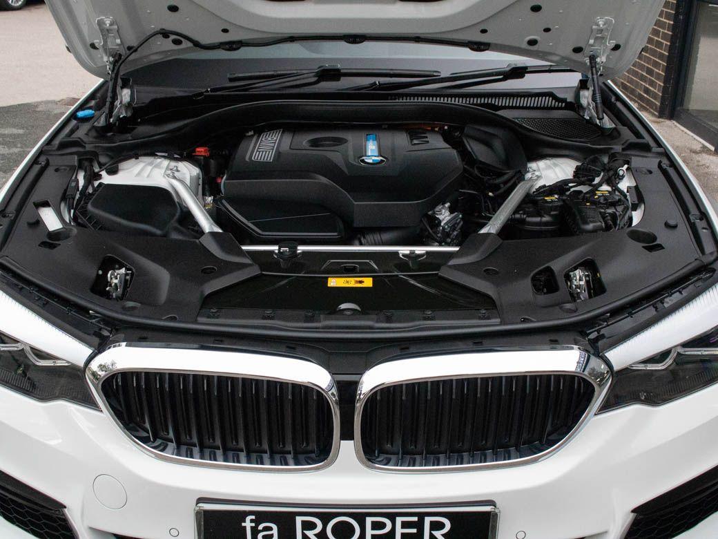 BMW 5 Series 2.0 530e xDrive M Sport Plus Pack Auto Saloon Petrol / Electric Hybrid Alpine White