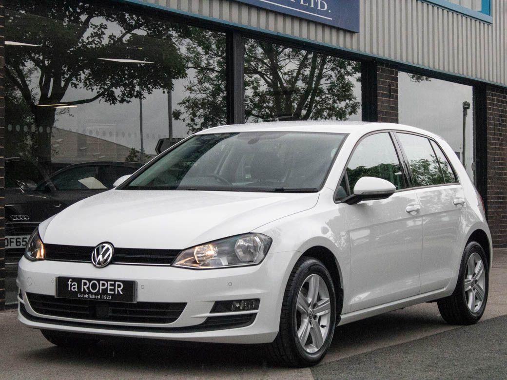 Volkswagen Golf 1.6 TDI Match 5 door DSG 110ps Hatchback Diesel Pure WhiteVolkswagen Golf 1.6 TDI Match 5 door DSG 110ps Hatchback Diesel Pure White at fa Roper Ltd Bradford