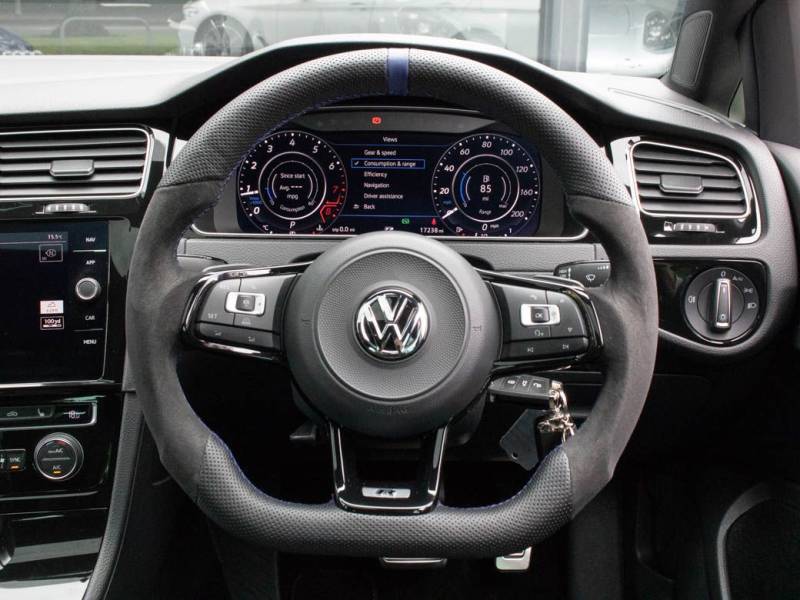 Volkswagen Golf   Registered:2018(18)