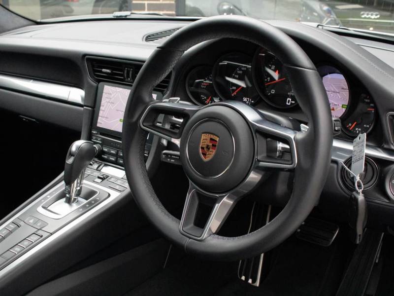 Porsche 911   Registered:2016(16)