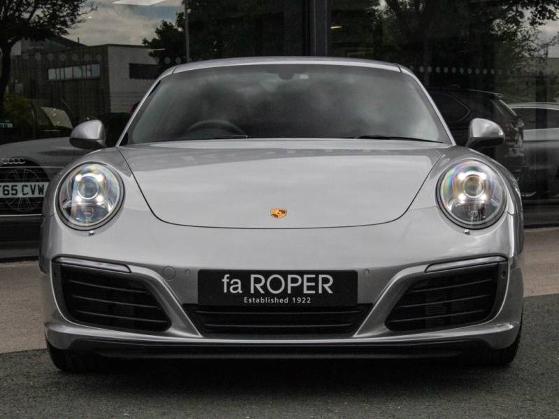 Porsche 911   Registered:2016(16)